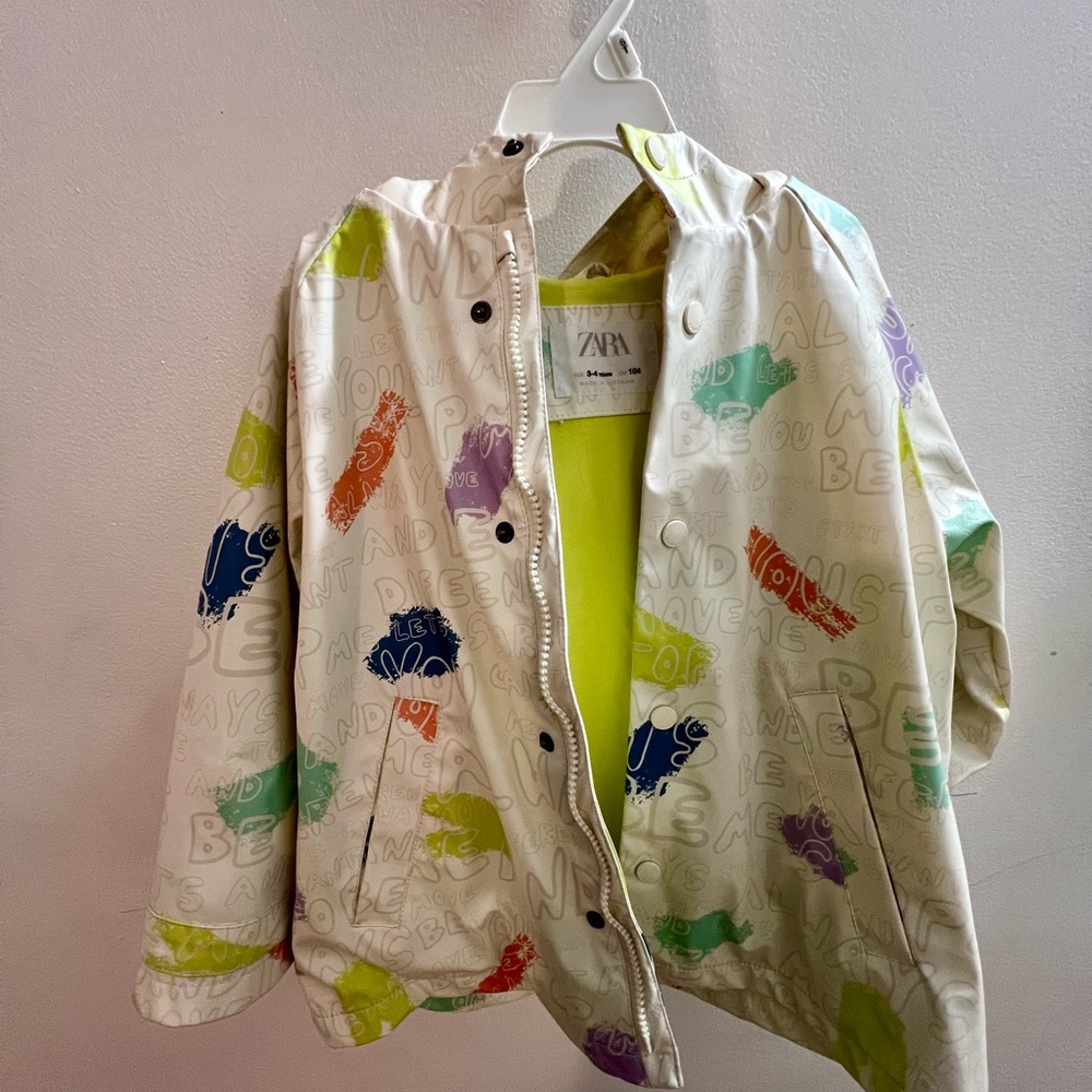 Zara Kids Jacket with Multicolor Text Design